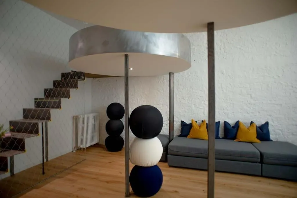 Spacious Apartment In Kreuzberg Berlín 0*,  Alemania